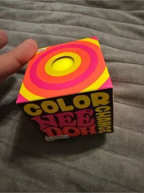Yellow color change needoh